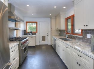 1760 Overlook Ln, Santa Barbara, CA 93103