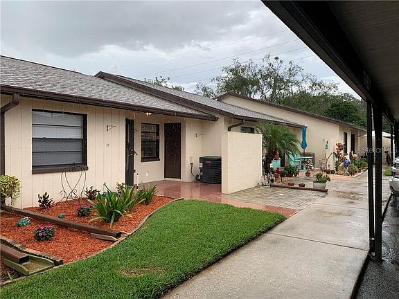 3rd image of 38241 Ironwood Pl #3