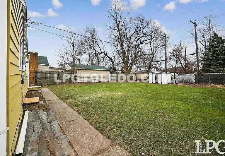 927 W Northgate Pkwy — Photo 40
