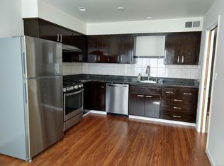 1547 8th Ave APT 2, San Francisco, CA 94122