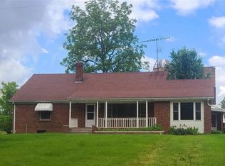 8331 Mason Rd, Yale, MI 48097