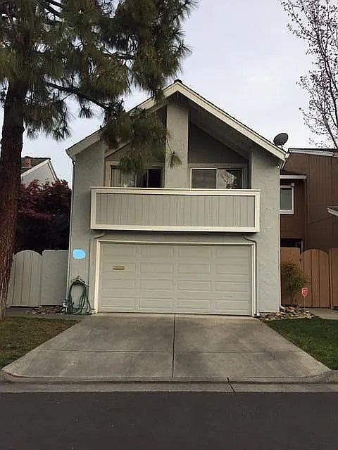 1st image of 228 Elm Wood Ct