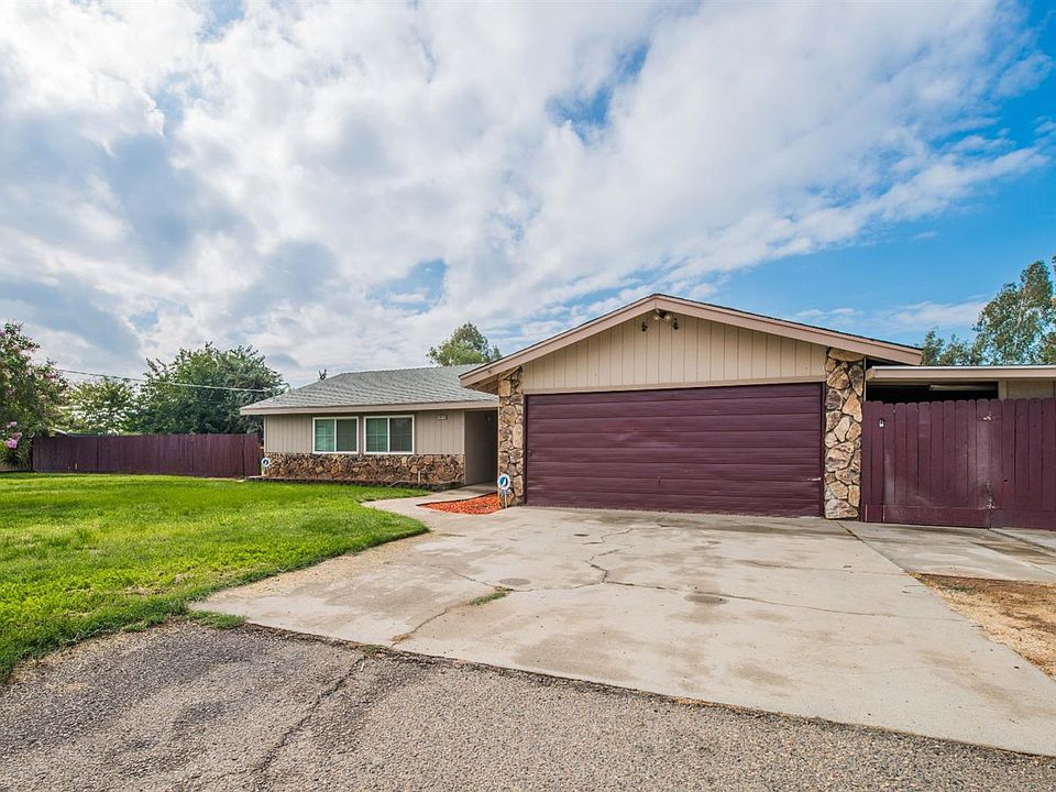 1st image of 24614 Melba Dr