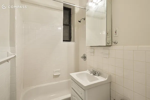 Rented by Compass | media 36