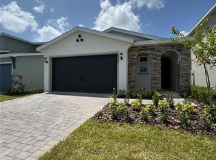 2261 Juniper Berry Dr, Minneola, FL 34715