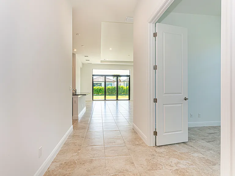 9155 SW Esule Way — Photo 16