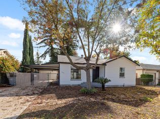 3226 Circle Ct W, Fresno, CA 93703