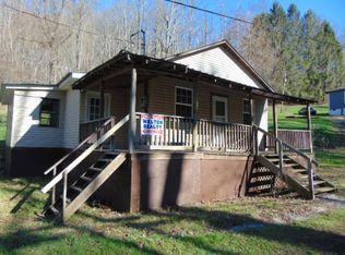 1323 Point Mountain Rd, Webster Springs, WV 26288