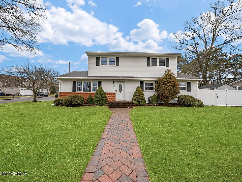 1st image of 101 Havens Drive