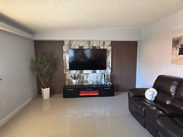 11717 Surfwood Ave — Photo 4