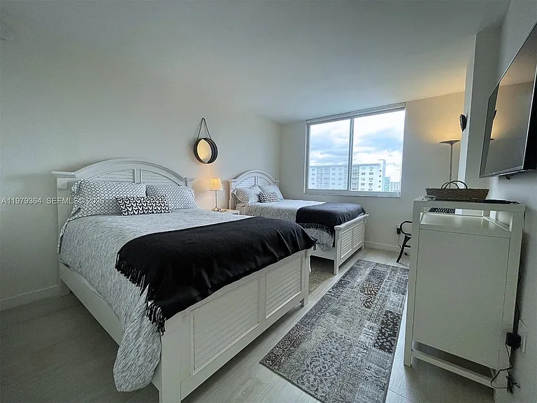 500 Bayview Dr #1123 — Photo 10