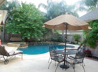6212 Jordan Dr, Pearland, TX 77584