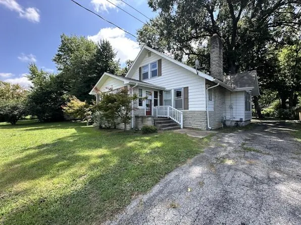 2936 Clark St, Paducah, KY 42001