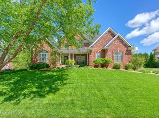12703 Ridgemoor Dr, Prospect, KY 40059