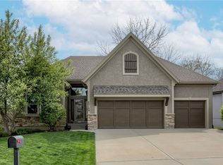 22149 W 122nd St, Olathe, KS 66061