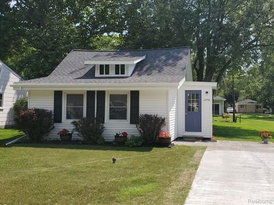 2754 Fishermans Dr, Highland, MI, 48356