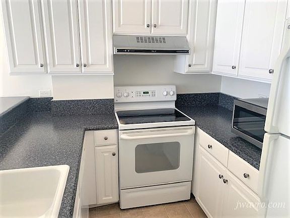 3rd image of 601 Van Ness Ave APT 604