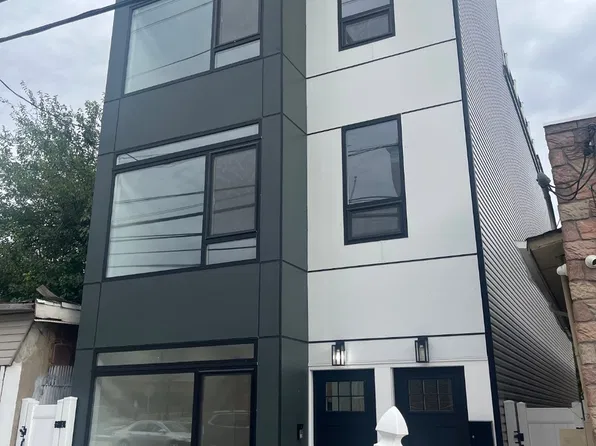 706 Bergen St, Newark, NJ 07108