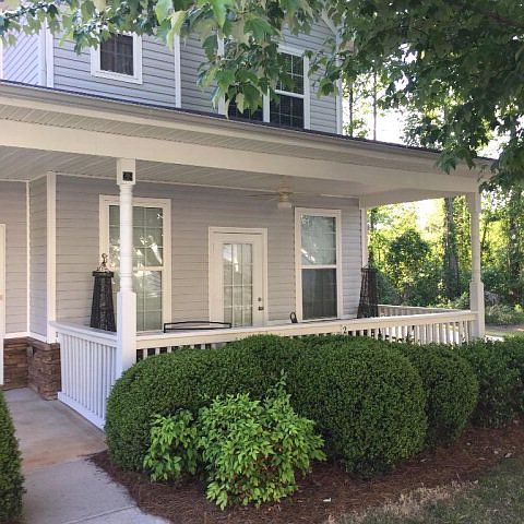 1st image of 219 Sheffield Dr