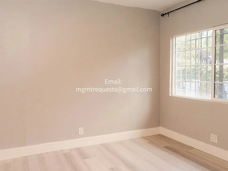 1539 Ricardo St #1 — Photo 17