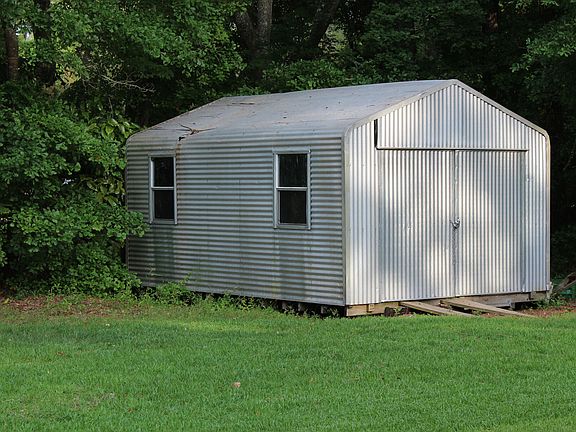 4th image of 6720 Trout River Blvd