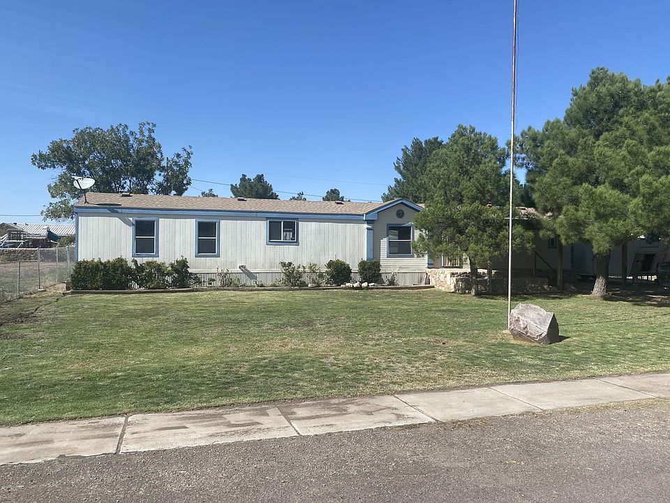1st image of 644 King James Ave