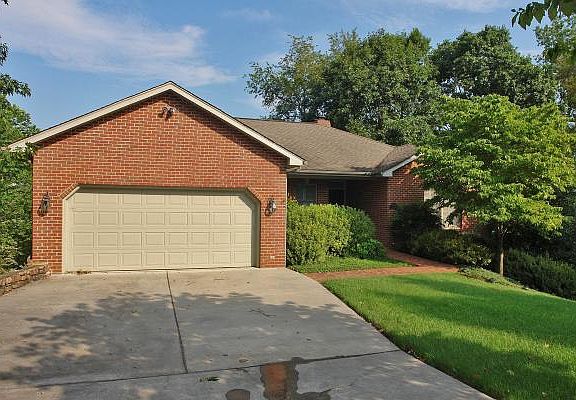 5th image of 3016 Northview Dr SW