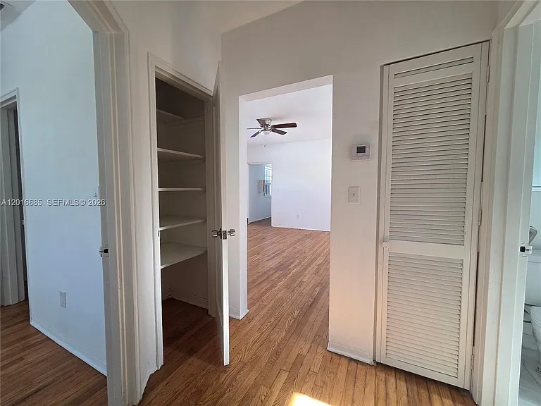 781 SW 11th St #3 — Photo 5