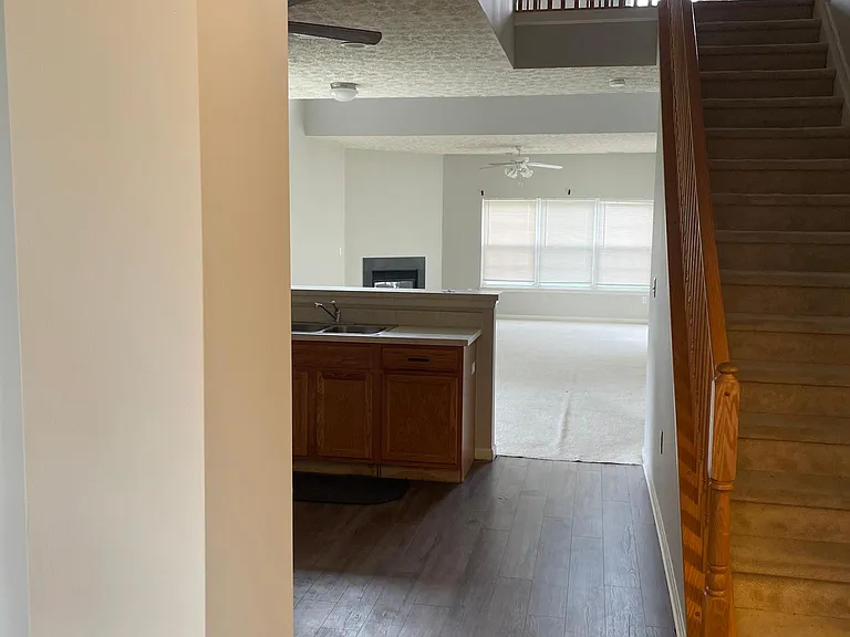 9268 Tournament Dr — Photo 8