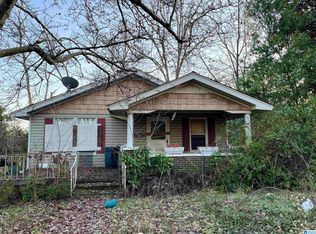 1305 Vinesville Rd, Birmingham, AL 35208