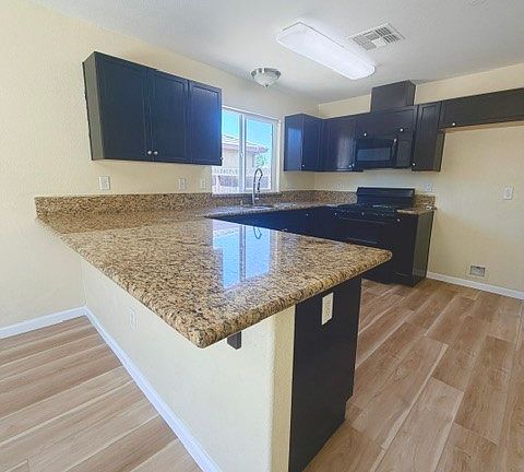 2nd image of 2143 W Drake Ave