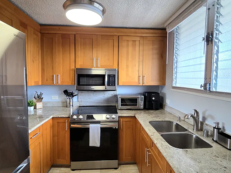 1052 Ala Nanu St — Photo 18