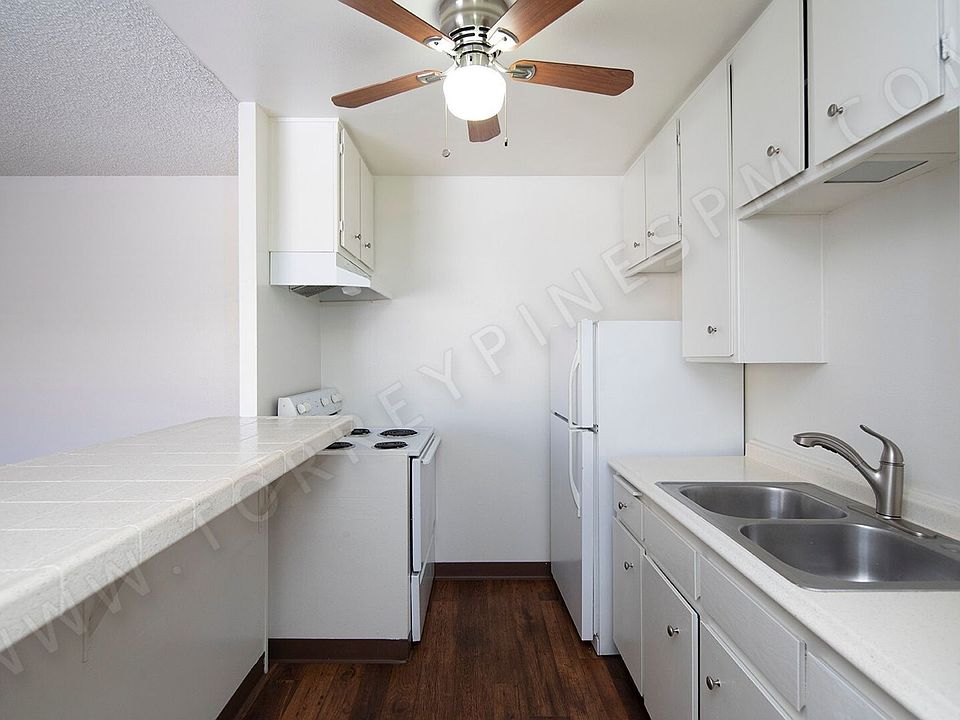 1st image of 1550 Hornblend St APT 3
