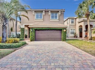 1451 Briar Oak Ct, Royal Palm Beach, FL 33411