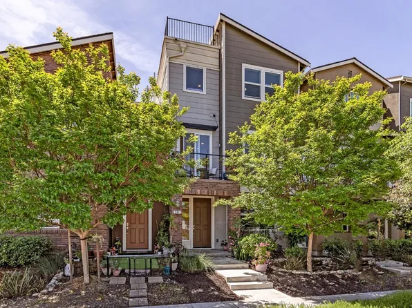 391 Charles Morris Ter, Sunnyvale, CA 94085