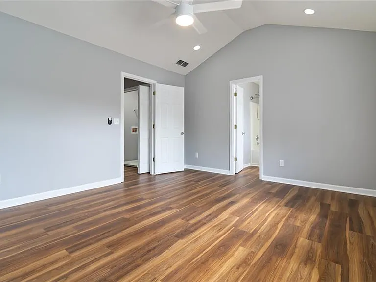 897 Brickleridge Ln SE — Photo 15