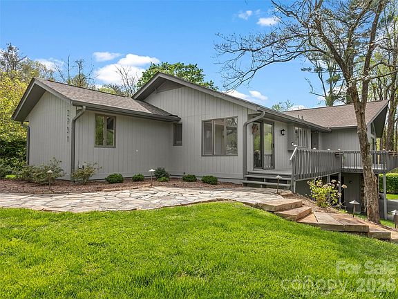 3rd image of 2731 Miller Ln