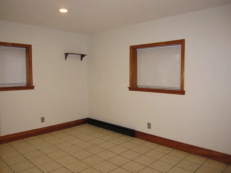 75 Nicholas Rd #C — Photo 9