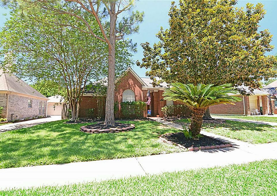 1st image of 14015 Torrey Village Dr