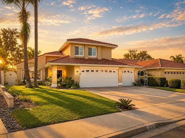 3335 Tournament Dr, Oceanside, CA 92056