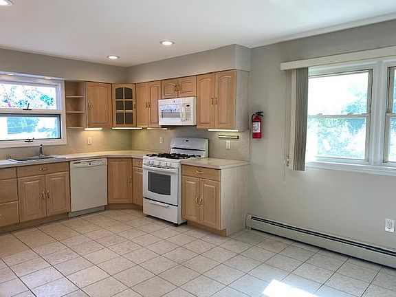 Spacious Kitchen with Dining Area & Plenty of Natural Light