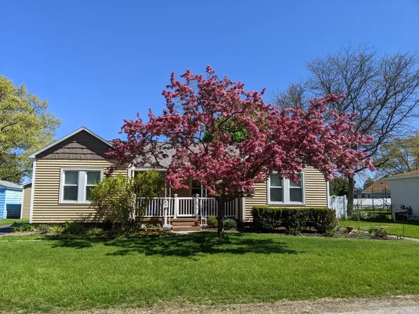 256 Hughes St, Manistee, MI 49660