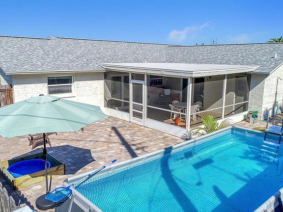 2nd image of 565 Dogwood Dr