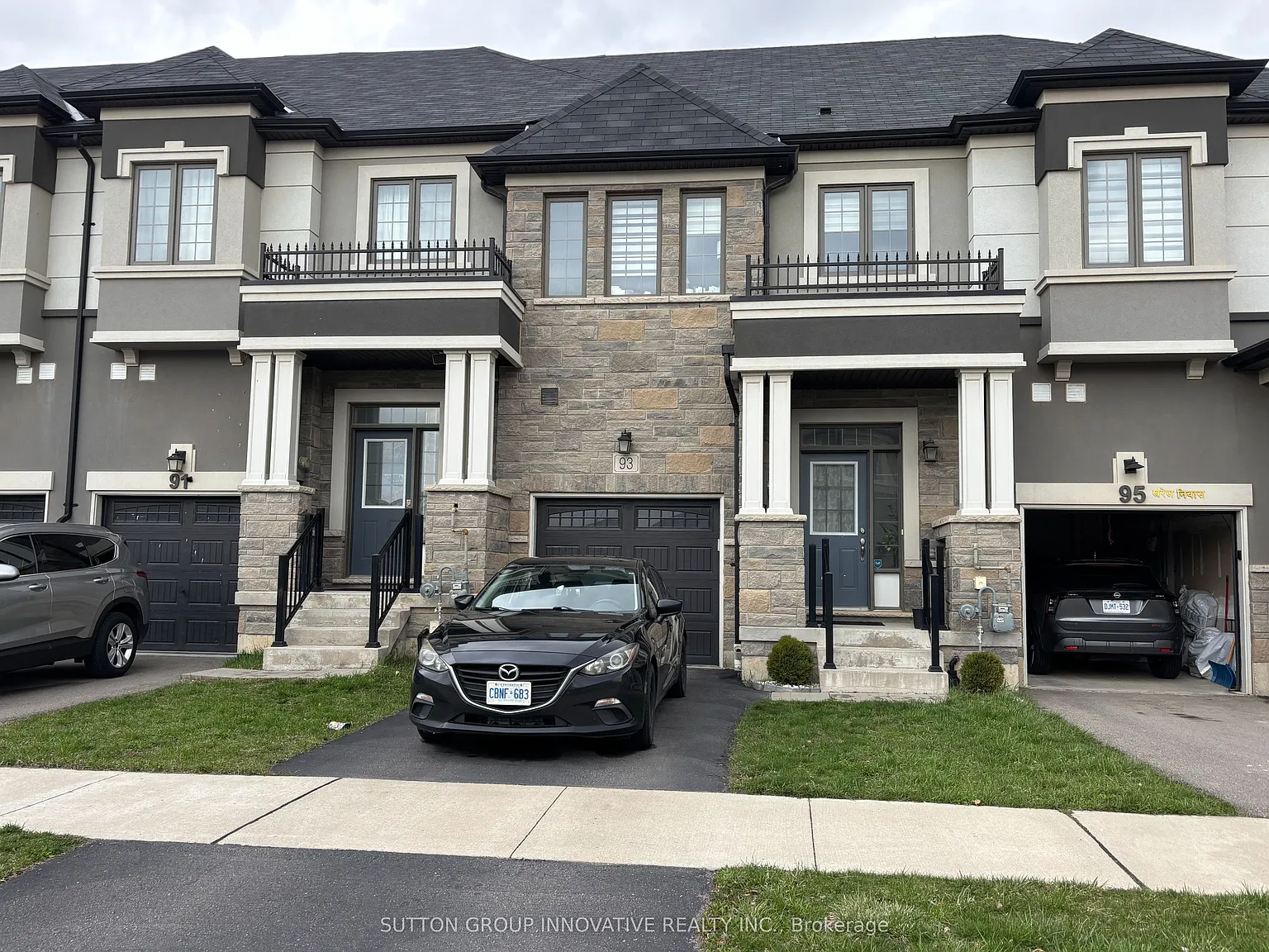 3 bed, $2,550 — Photo 2