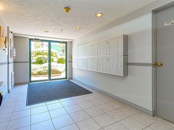 3rd image of 3460 Quadra St #409