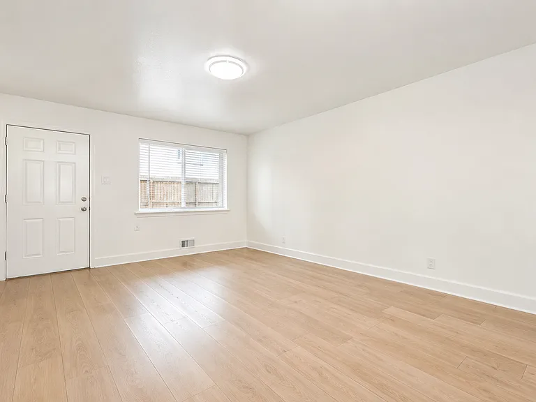 1161 S Raritan St — Photo 5