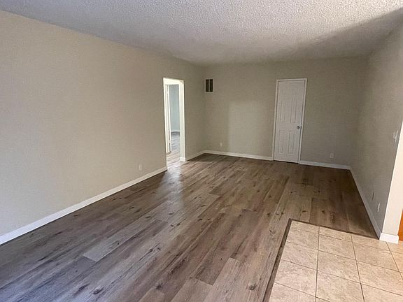 4th image of 735 N Sweetzer Ave APT 101