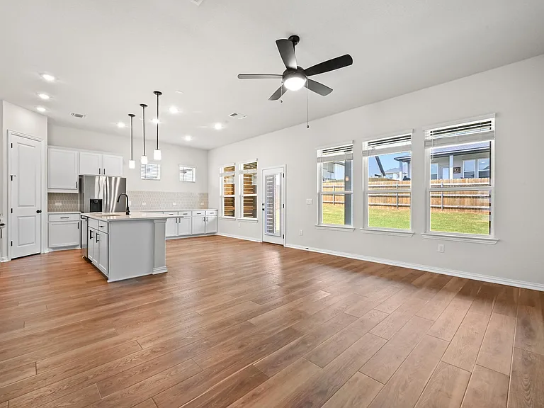 11808 Seaside Woods Dr — Photo 6