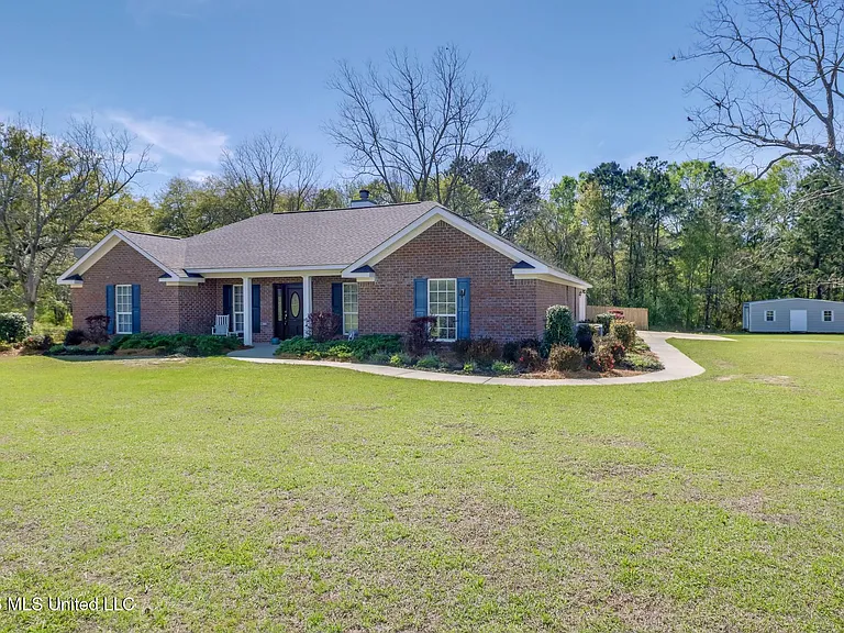 17259 Moran Rd — Photo 2