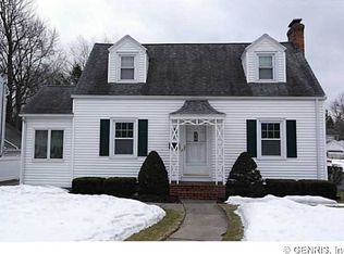 113 Avondale Rd, Rochester, NY 14622